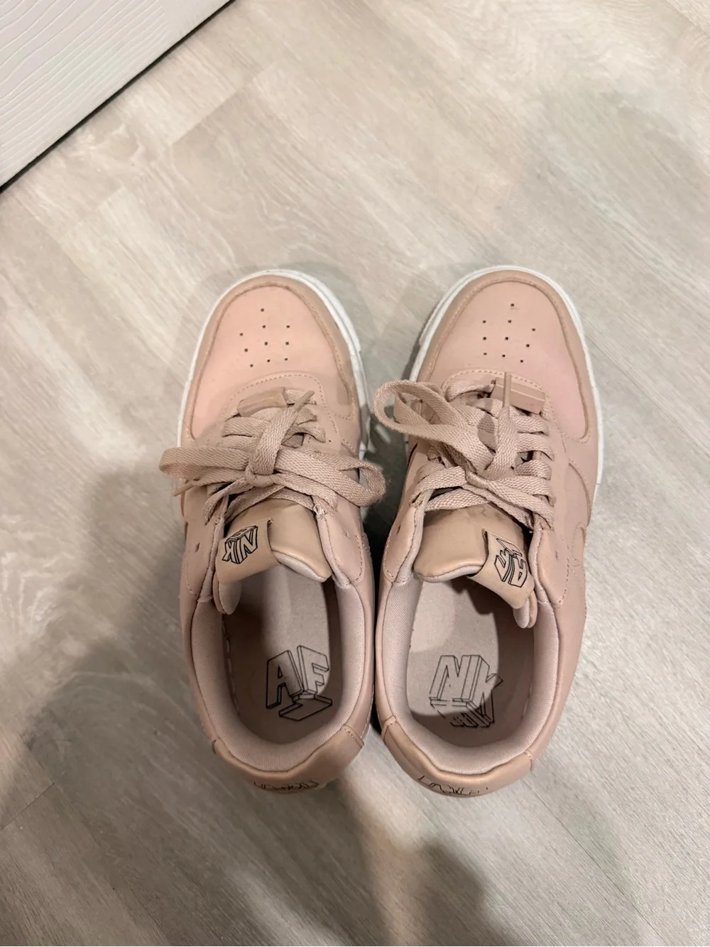 Nike Kids Blush Low-Top Sneakers